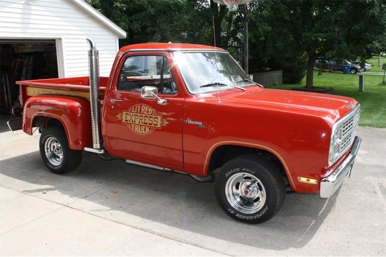 1979 Dodge Lil' Red Express Truck(classiccars.com)